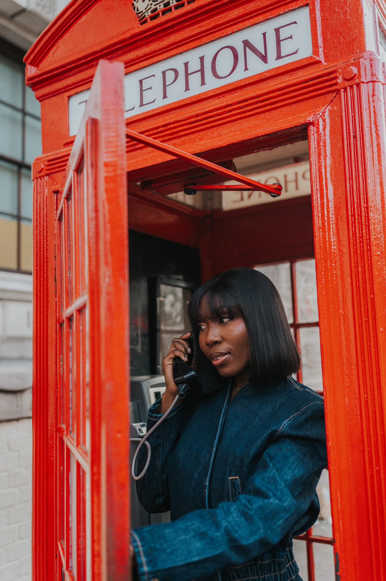 Travelling Solo in London: How to Come Home with Photos of Yourself