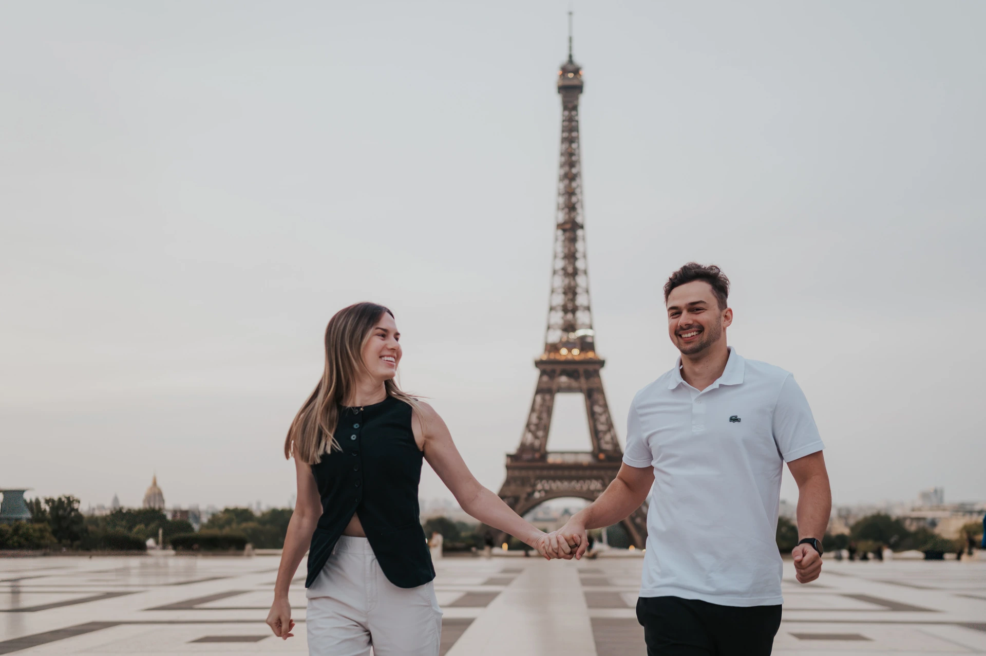 View photographers in Paris