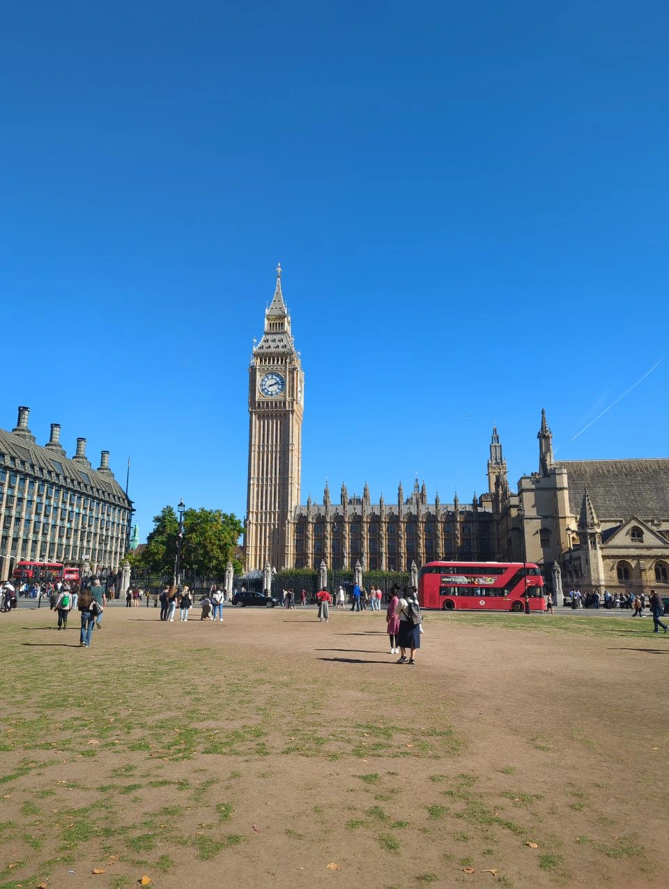 Where to Propose in London When You Want It to Feel Like You