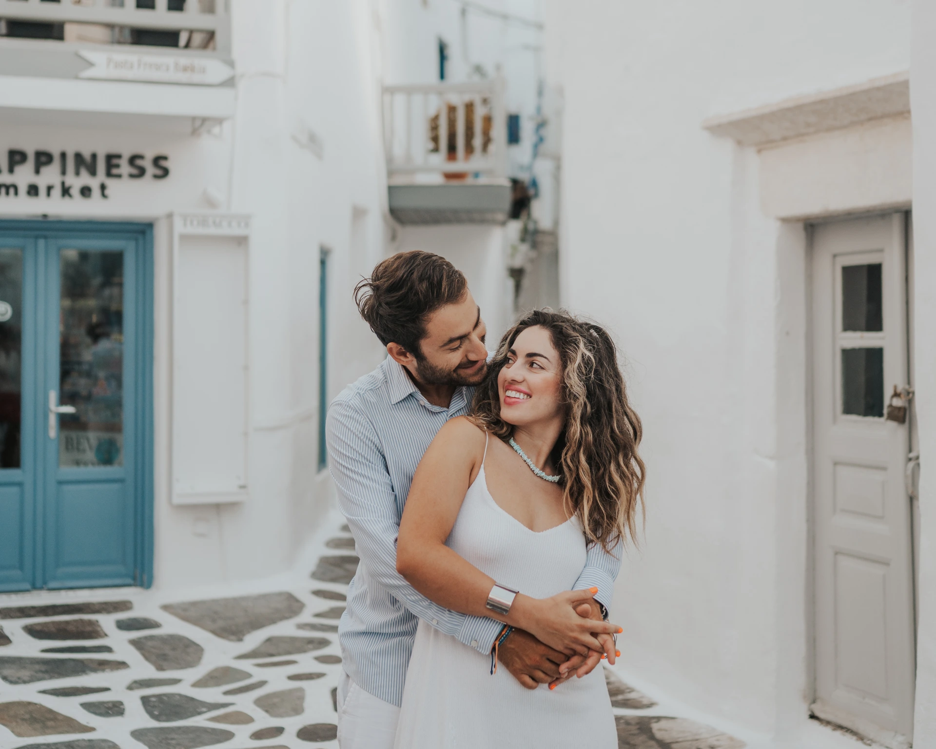 What to Wear for a Windy Mykonos Photoshoot