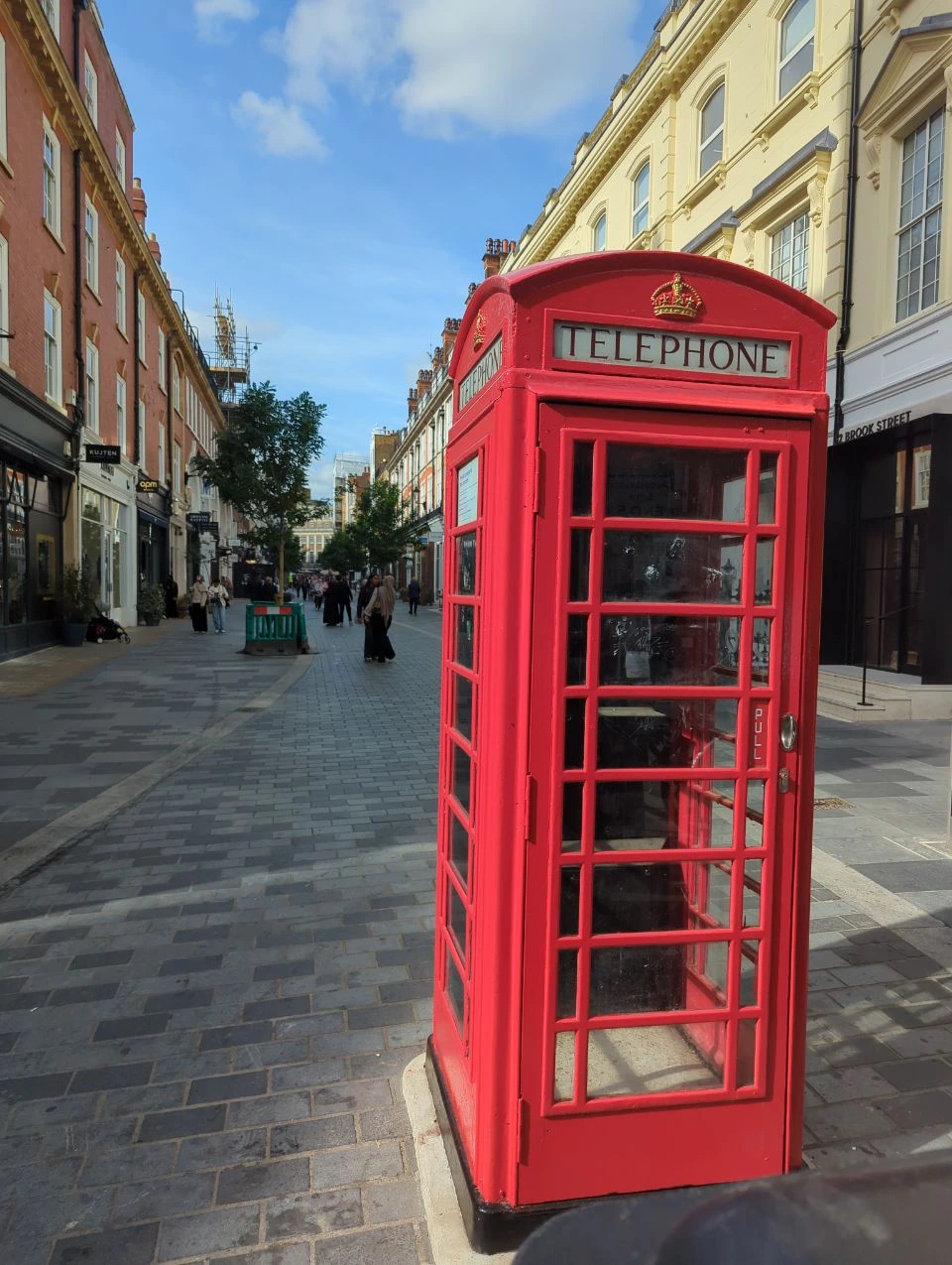 London Red Phone Box Photo Spots: Find the Backdrop You Love