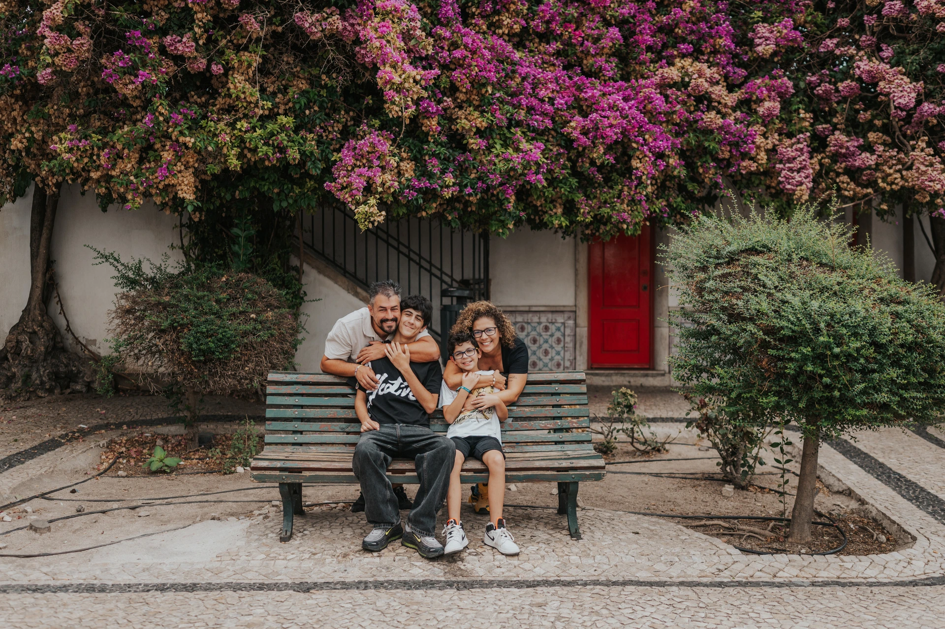 A Family Photoshoot Around Lisbon’s Alfama