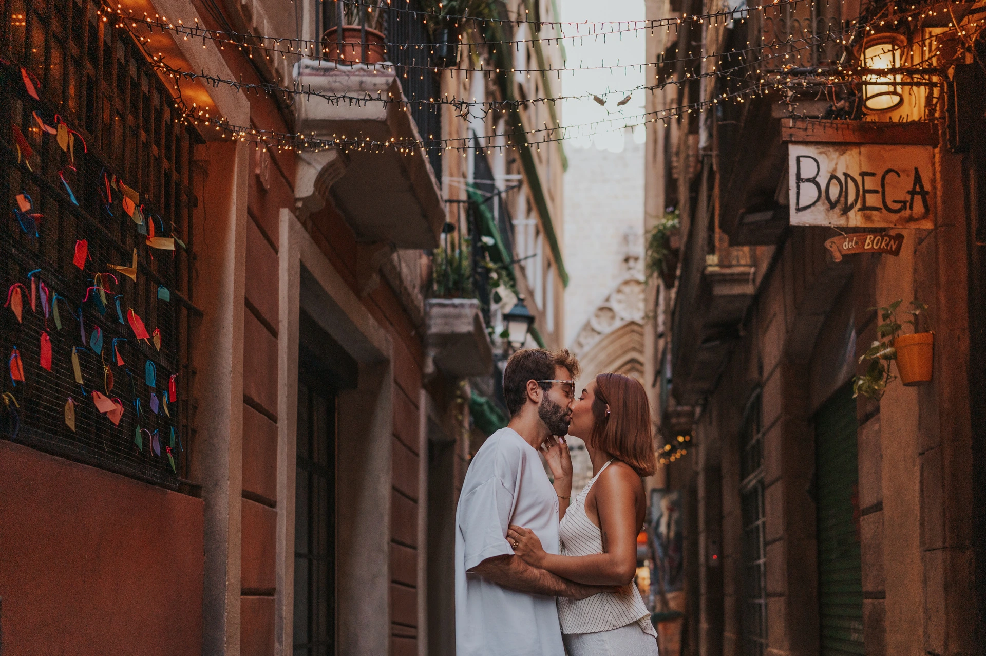 Couple Photos in Barcelona’s El Born