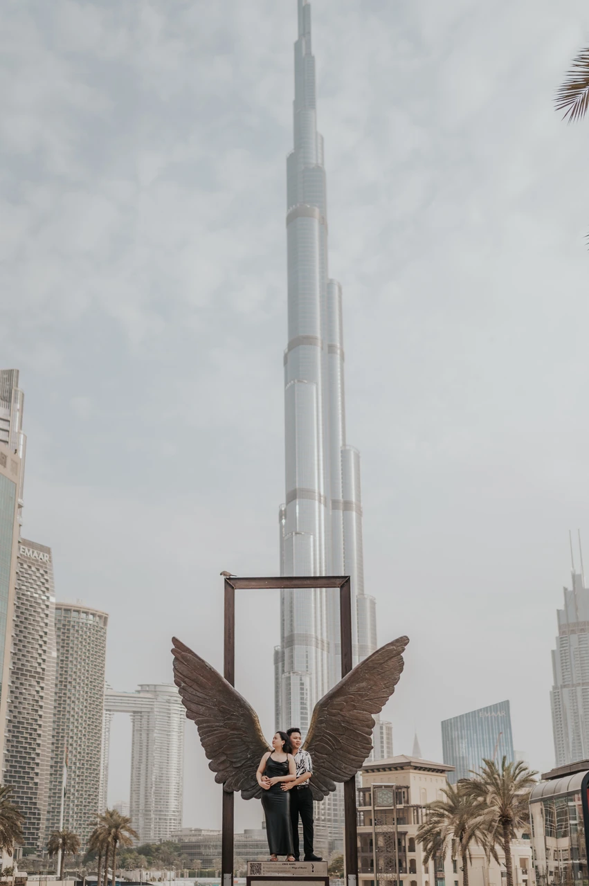 Dubai proposal with Burj Khalifa view Dubai proposal with Burj Khalifa view