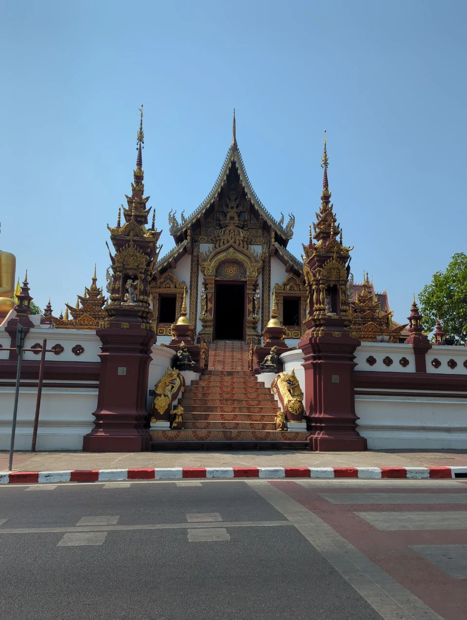 Chiang Mai with Three Generations: Photo Ideas for a Family Trip Together Chiang Mai with Three Generations: Photo Ideas for a Family Trip Together