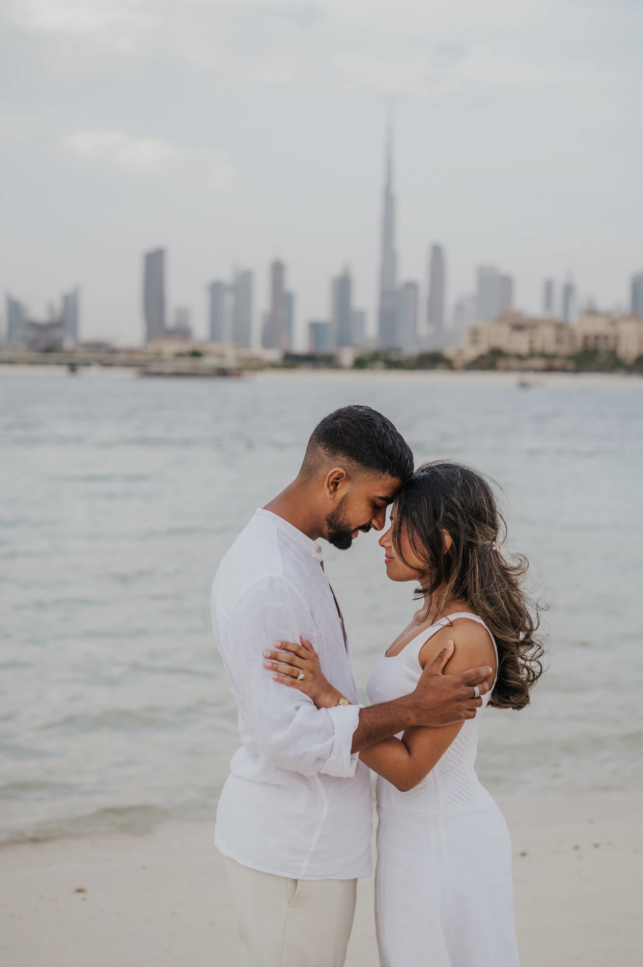 Couple beach or desert photoshoot Dubai