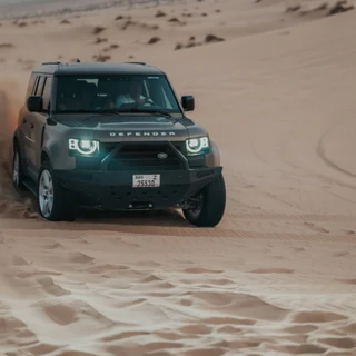 4x4 cars used for Dubai desert proposals during dune bashing