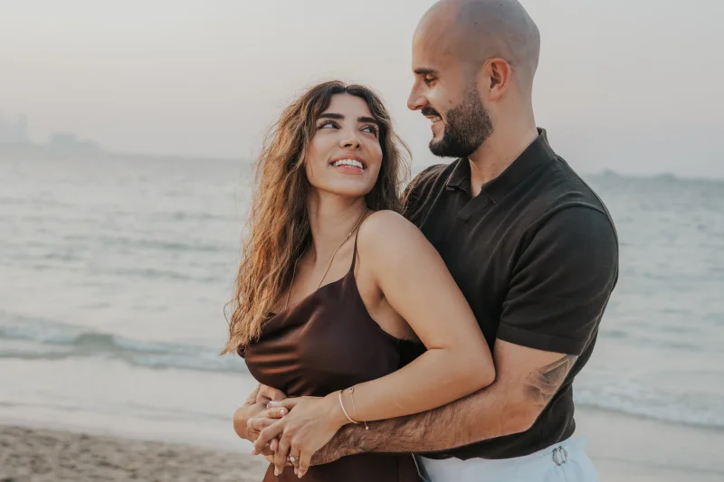 engagement photoshoot by the sea in Dubai engagement photoshoot by the sea in Dubai