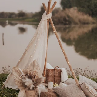 Dubai picnic proposal Details of a Dubai picnic proposal setup