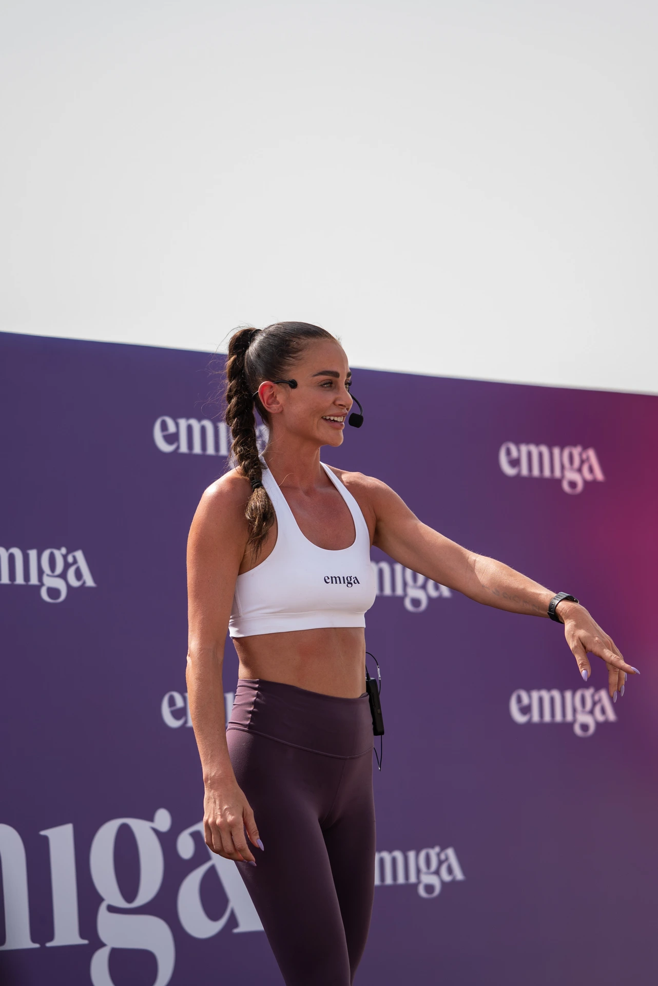 Sports and yoga event in Dubai being captured by an event photographer