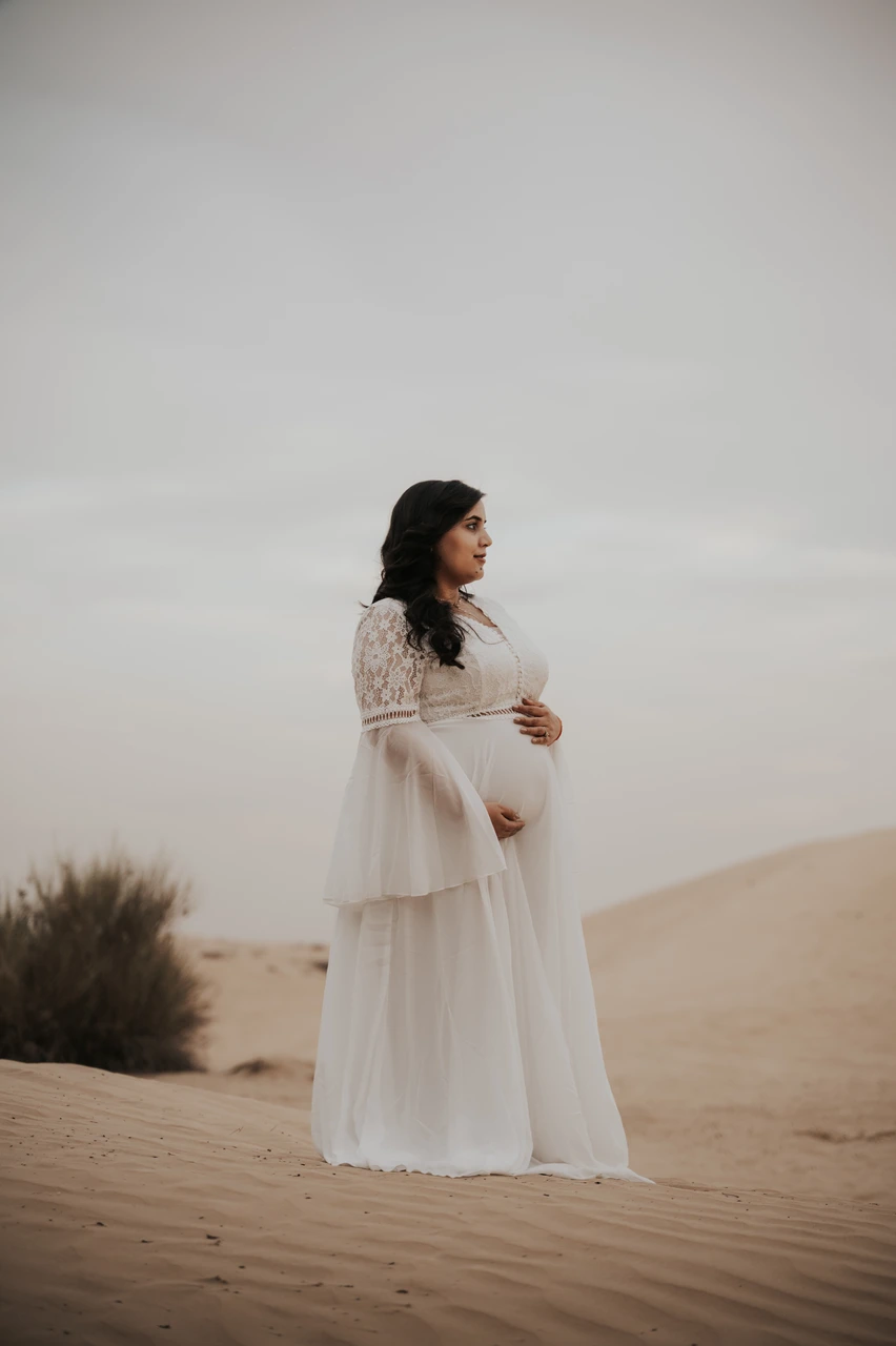 Maternity desert photoshoot Dubai Maternity desert photoshoot Dubai