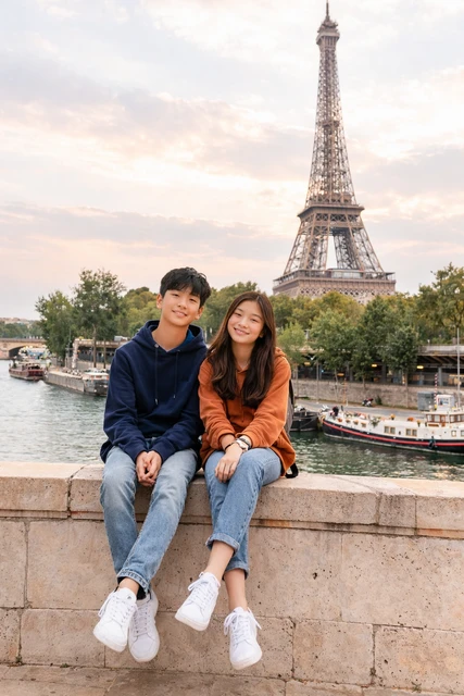 Paris photoshoot tip — Sunrise vs Sunset