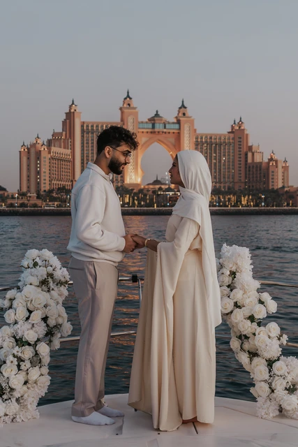 Private yacht proposal Dubai