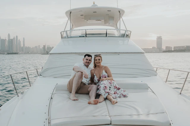 Private yacht proposal Dubai